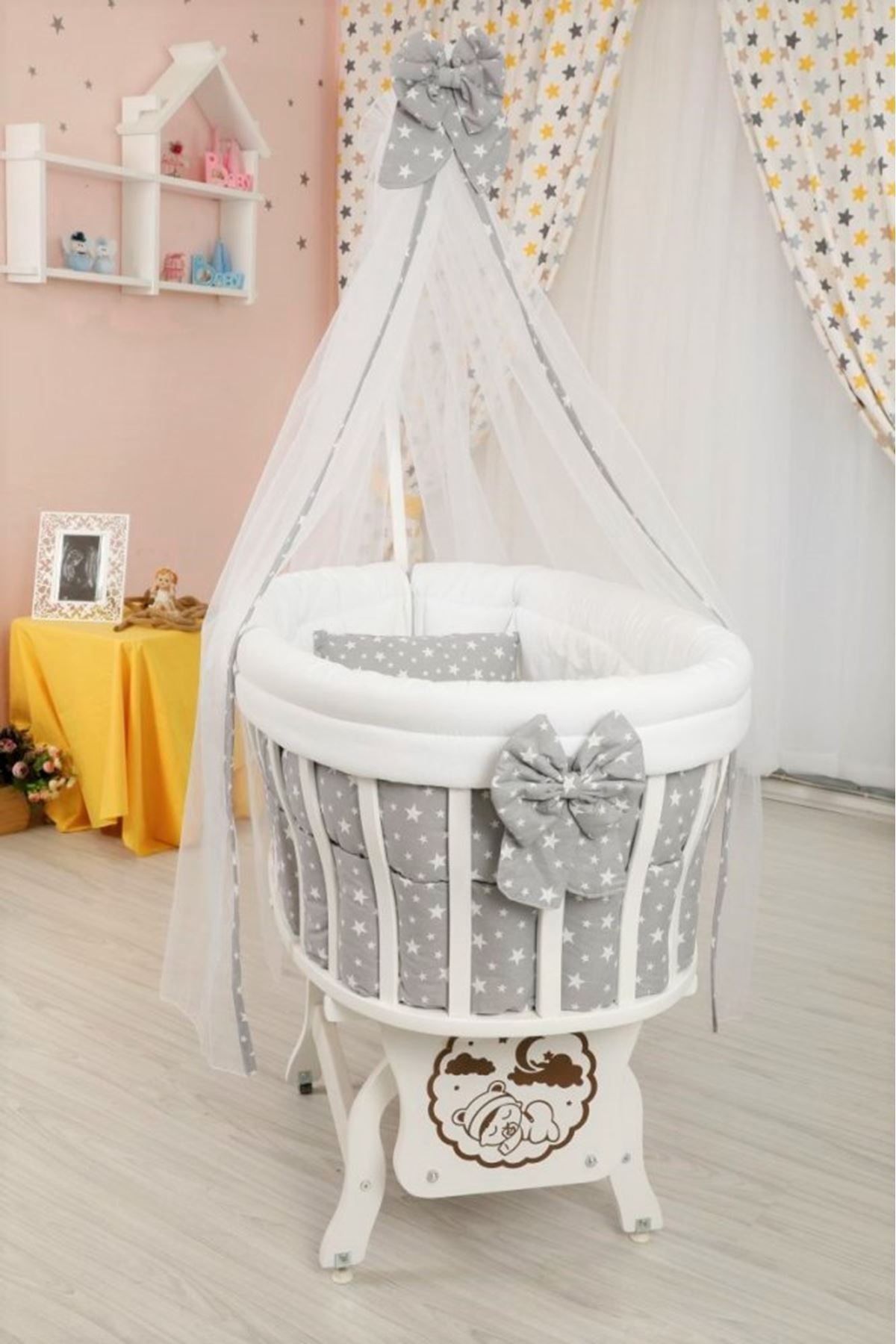 White Wooden Basket Crib with "Gray Starry" Sleep Set