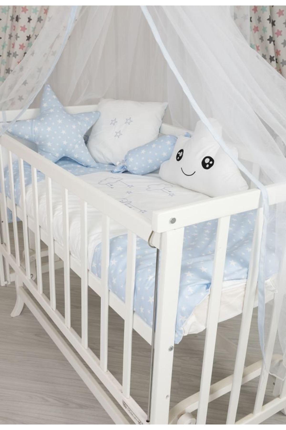 Mavi̇ Yıldız Uyku Setli̇ Beyaz Karyola Bebek Beşi̇ği̇